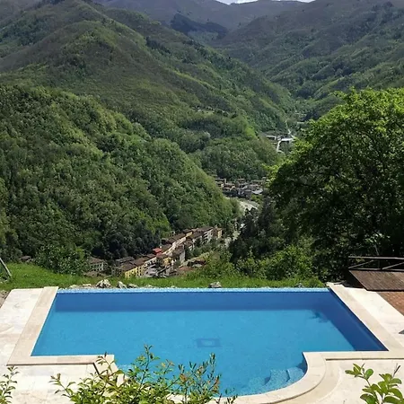 فيلة Casa Duetto - With Infinity Pool & View Over Lima Valley *